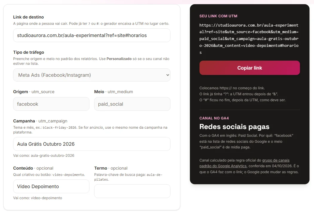 Gerador de UTM grátis da Smart²: link de destino, tipo de tráfego Meta Ads preenchendo origem facebook e meio paid_social, campanha normalizada, link final pronto pra copiar e o canal Redes sociais pagas no GA4